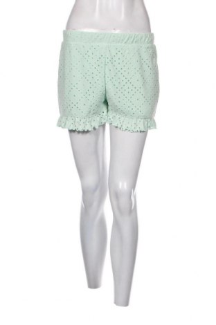 Γυναικείο κοντό παντελόνι Vero Moda, Μέγεθος S, Χρώμα Πράσινο, Τιμή 4,54 €