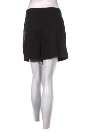 Damen Shorts Vero Moda, Größe L, Farbe Schwarz, Preis € 20,62