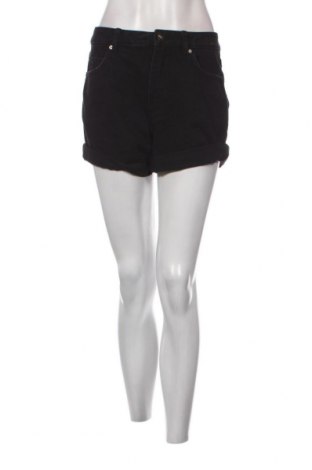 Дамски къс панталон Vero Moda, Размер S, Цвят Черен, Цена 10,40 лв.