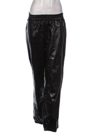 Γυναικείο παντελόνι δερμάτινο Missguided, Μέγεθος M, Χρώμα Μαύρο, Τιμή 23,71 €