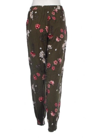 Pantaloni de femei, Mărime S, Culoare Multicolor, Preț 40,99 Lei