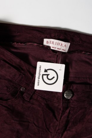 Pantaloni de femei Bershka, Mărime M, Culoare Roz, Preț 95,39 Lei