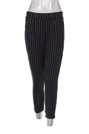 Γυναικείο παντελόνι Bershka, Μέγεθος S, Χρώμα Μπλέ, Τιμή 3,05 €