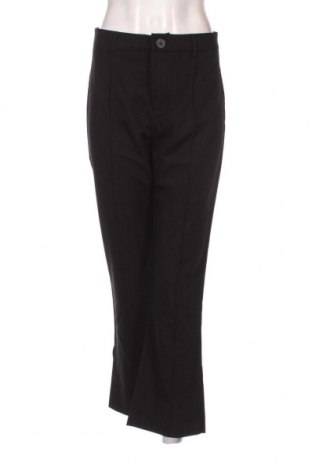 Pantaloni de femei Bershka, Mărime M, Culoare Negru, Preț 30,26 Lei