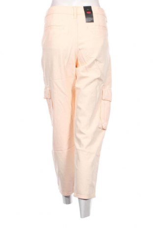 Дамски панталон Levi's, Размер M, Цвят Розов, Цена 20,44 лв.