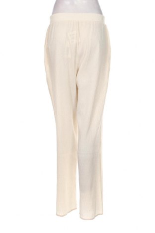 Дамски панталон Nly Trend, Размер M, Цвят Бежов, Цена 9,66 лв.
