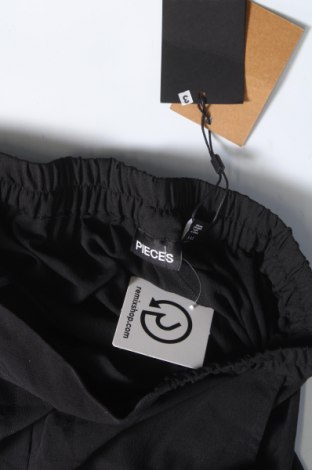 Дамски панталон Pieces, Размер M, Цвят Черен, Цена 14,04 лв.