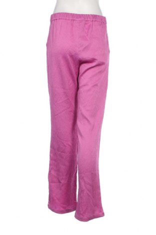 Дамски панталон Pieces, Размер M, Цвят Розов, Цена 14,04 лв.
