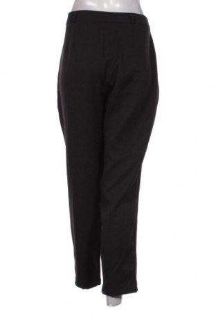 Γυναικείο παντελόνι Trendyol, Μέγεθος XL, Χρώμα Μαύρο, Τιμή 44,85 €