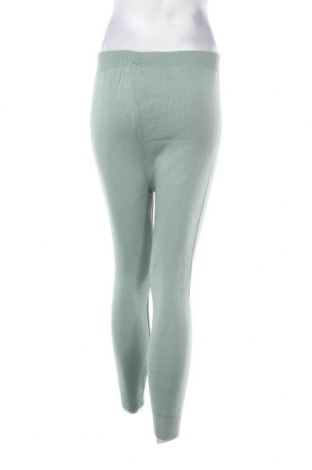 Дамски панталон Trendyol, Размер S, Цвят Зелен, Цена 9,57 лв.