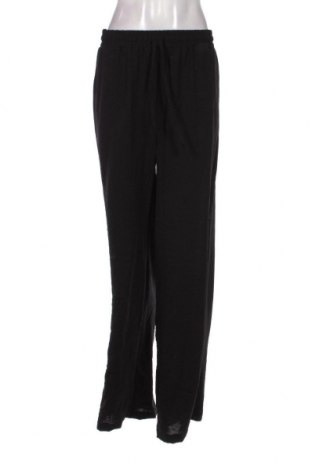 Дамски панталон Trendyol, Размер L, Цвят Черен, Цена 18,27 лв.