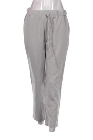 Дамски панталон Trendyol, Размер S, Цвят Сив, Цена 16,53 лв.