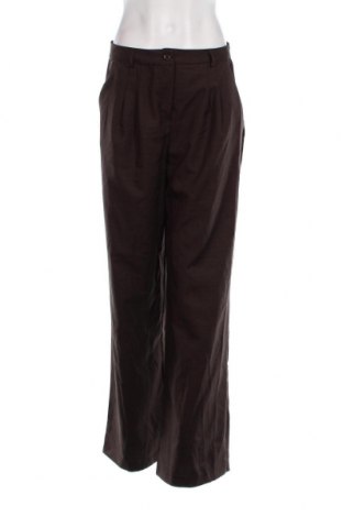 Дамски панталон Trendyol, Размер L, Цвят Кафяв, Цена 7,83 лв.