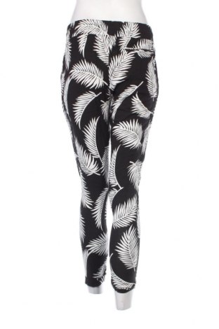 Γυναικείο παντελόνι Urban Classics, Μέγεθος S, Χρώμα Πολύχρωμο, Τιμή 5,96 €
