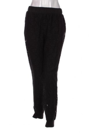 Pantaloni de femei Urban Outfitters, Mărime L, Culoare Negru, Preț 25,76 Lei