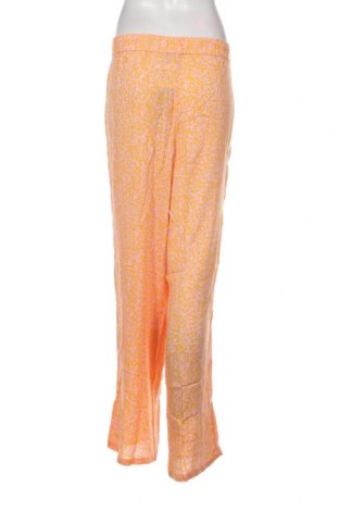 Дамски панталон Vero Moda, Размер XL, Цвят Многоцветен, Цена 54,00 лв.