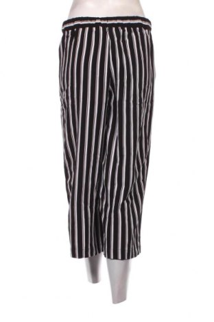 Γυναικείο παντελόνι Vero Moda, Μέγεθος S, Χρώμα Μαύρο, Τιμή 12,37 €