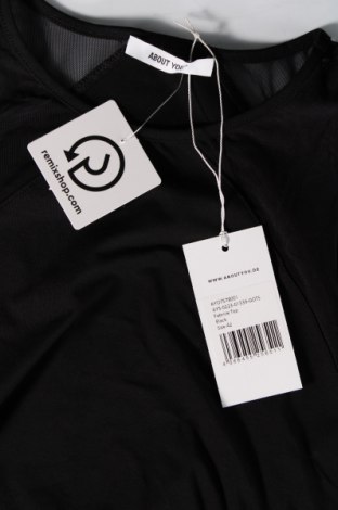 Γυναικείο αμάνικο μπλουζάκι About You, Μέγεθος L, Χρώμα Μαύρο, Τιμή 13,92 €