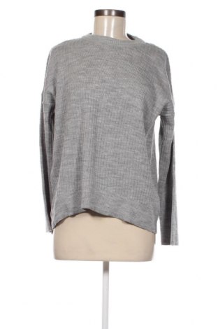 Дамски пуловер Trendyol, Размер S, Цвят Сив, Цена 6,96 лв.