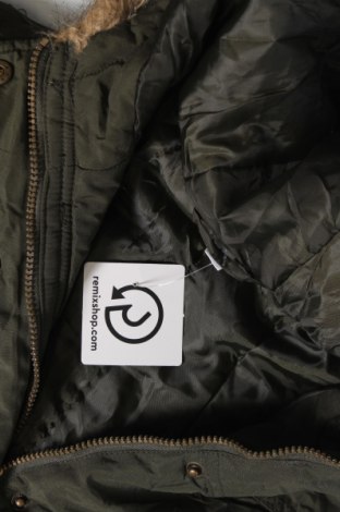 Dámska bunda , Veľkosť M, Farba Zelená, Cena  5,26 €