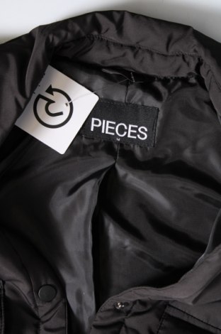 Dámska bunda  Pieces, Veľkosť M, Farba Čierna, Cena  13,95 €