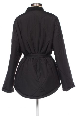 Γυναικείο μπουφάν Pieces, Μέγεθος XL, Χρώμα Μαύρο, Τιμή 18,60 €