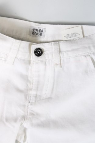 Παιδικό κοντό παντελόνι Armani Junior, Μέγεθος 7-8y/ 128-134 εκ., Χρώμα Λευκό, Τιμή 74,23 €