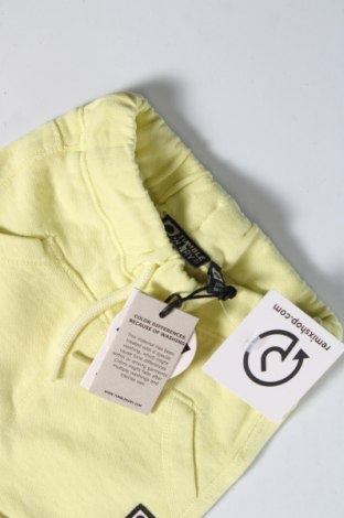 Pantaloni scurți pentru copii Tumble'n Dry, Mărime 1-2m/ 50-56 cm, Culoare Galben, Preț 9,03 Lei