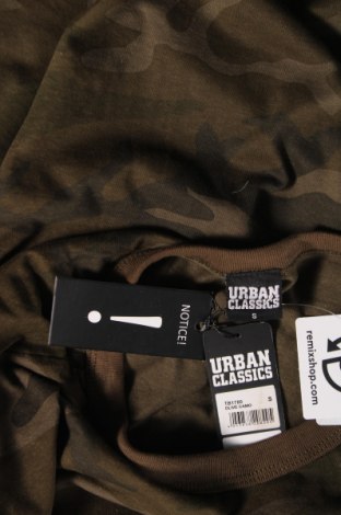 Ανδρικό t-shirt Urban Classics, Μέγεθος S, Χρώμα Πράσινο, Τιμή 6,82 €