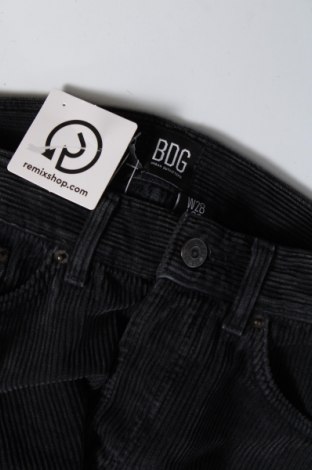 Pantaloni raiați de bărbați Urban Outfitters, Mărime S, Culoare Negru, Preț 37,20 Lei