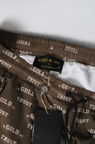 Ανδρικό κοντό παντελόνι In Gold We Trust, Μέγεθος S, Χρώμα Πράσινο, Τιμή 6,28 €