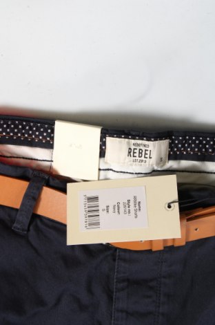 Ανδρικό κοντό παντελόνι Rebel, Μέγεθος S, Χρώμα Μπλέ, Τιμή 20,62 €