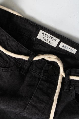 Pantaloni scurți de bărbați Review, Mărime XS, Culoare Gri, Preț 57,24 Lei