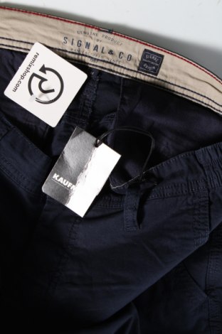 Мъжки къс панталон Signal, Размер M, Цвят Син, Цена 87,00 лв.