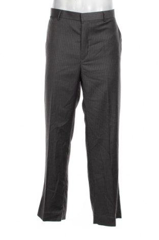 Pantaloni de bărbați, Mărime XL, Culoare Gri, Preț 18,12 Lei