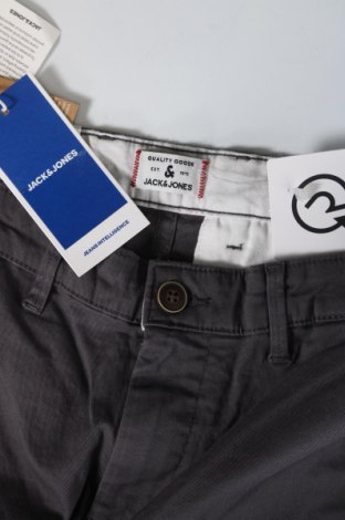 Pánske nohavice  Jack & Jones, Veľkosť S, Farba Sivá, Cena  8,45 €