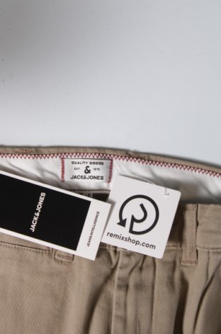 Pantaloni de bărbați Jack & Jones, Mărime S, Culoare Bej, Preț 26,97 Lei