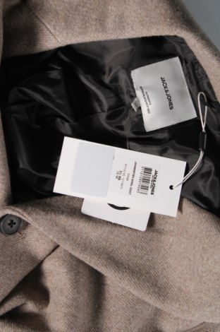 Ανδρικά παλτό Jack & Jones, Μέγεθος XS, Χρώμα Καφέ, Τιμή 19,44 €