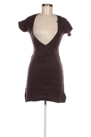 Φόρεμα Bershka, Μέγεθος M, Χρώμα Καφέ, Τιμή 6,28 €