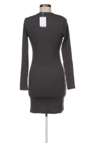 Kleid Bershka, Größe L, Farbe Grau, Preis 6,40 €