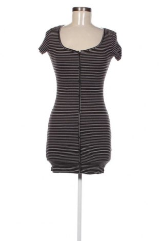 Φόρεμα Bershka, Μέγεθος S, Χρώμα Μαύρο, Τιμή 2,51 €