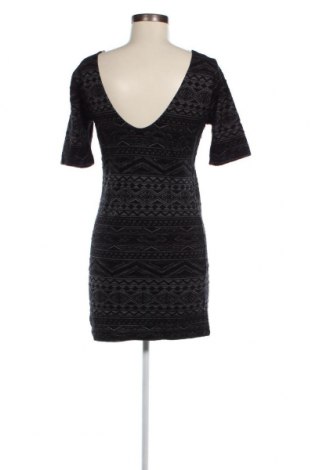 Kleid H&M Divided, Größe S, Farbe Schwarz, Preis € 2,02