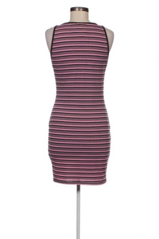 Φόρεμα Pretty Little Thing, Μέγεθος M, Χρώμα Πολύχρωμο, Τιμή 17,94 €