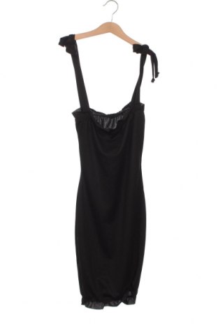 Kleid Pretty Little Thing, Größe XS, Farbe Schwarz, Preis € 32,01