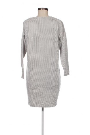 Kleid Saint Tropez, Größe L, Farbe Mehrfarbig, Preis 7,81 €