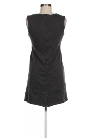 Φόρεμα Serra, Μέγεθος M, Χρώμα Γκρί, Τιμή 3,77 €