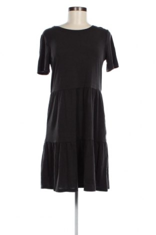 Φόρεμα Vero Moda, Μέγεθος M, Χρώμα Γκρί, Τιμή 27,84 €
