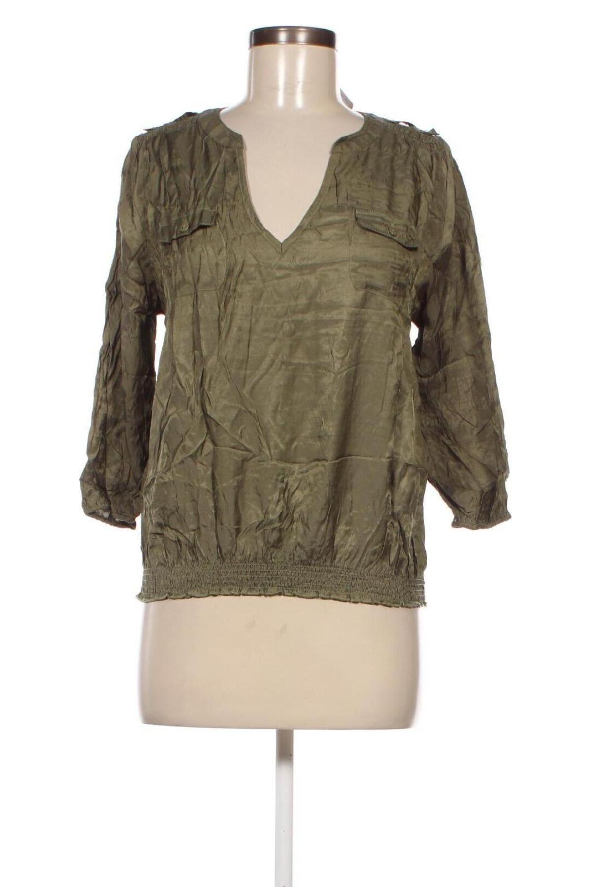 Дамска блуза Lipo Lipo, Размер S, Цвят Зелен, Цена 3,61 лв.