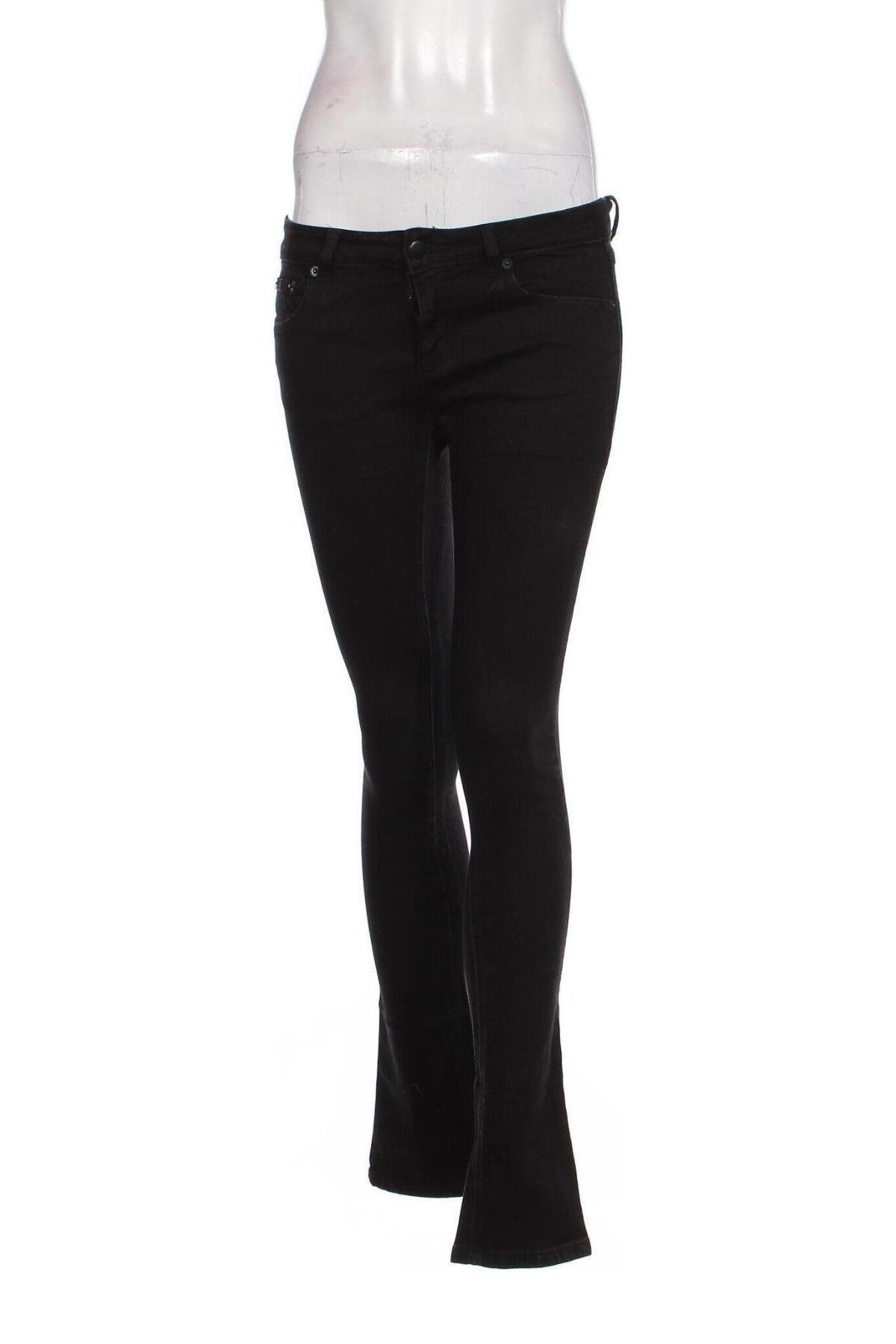 Dámske džínsy  K. Woman, Veľkosť S, Farba Čierna, Cena  16,44 €