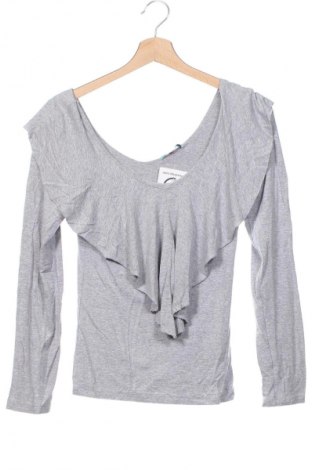 Damen Shirt, Größe XS, Farbe Grau, Preis 9,72 €